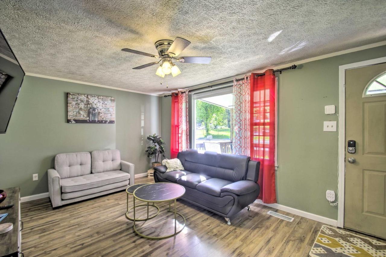 Dog-Friendly Fayetteville Home With Hot Tub! Buitenkant foto