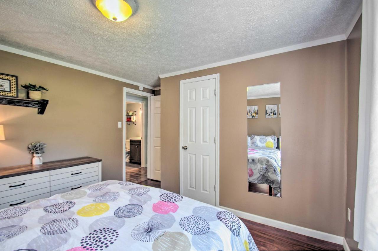 Dog-Friendly Fayetteville Home With Hot Tub! Buitenkant foto