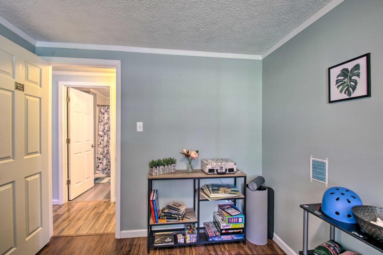 Dog-Friendly Fayetteville Home With Hot Tub! Buitenkant foto